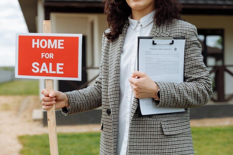 Here’s Why Selling Your Home To A Buyer With An All-Cash Offer Is A Smart Decision