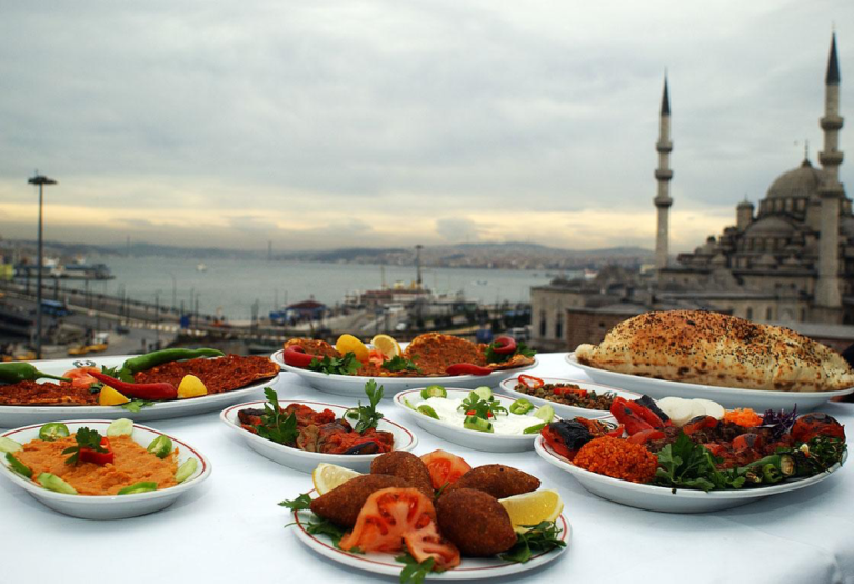 20 Most Popular Top Turkish Dishes to Try This Year